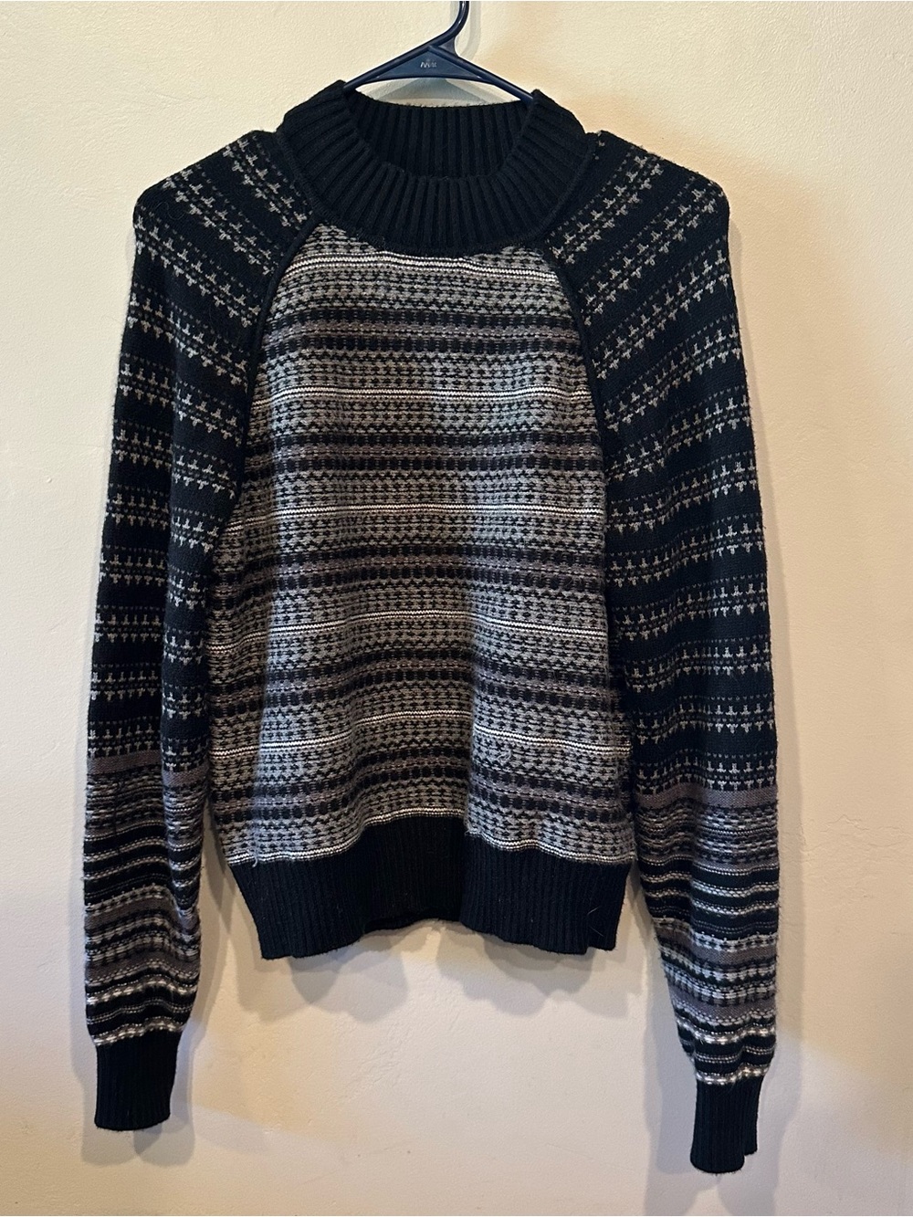 EVEREVE XS Black/Gray Fair Isle Knit Crew Neck Raglan Pullover Sweater